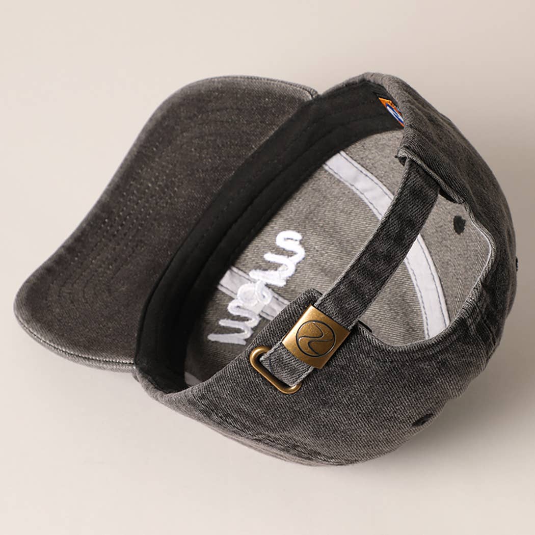 Mom Text Embroidery Match with Dad Mini Caps