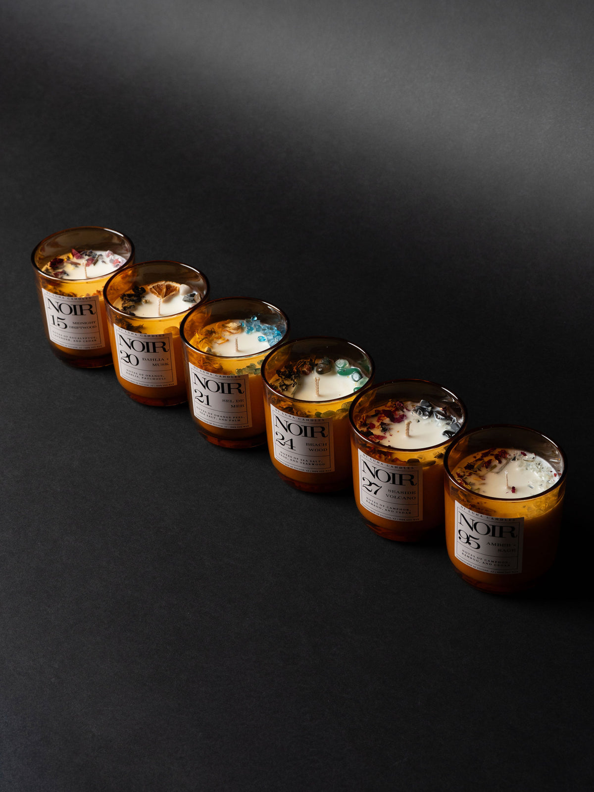 10oz Noir 15 Candle