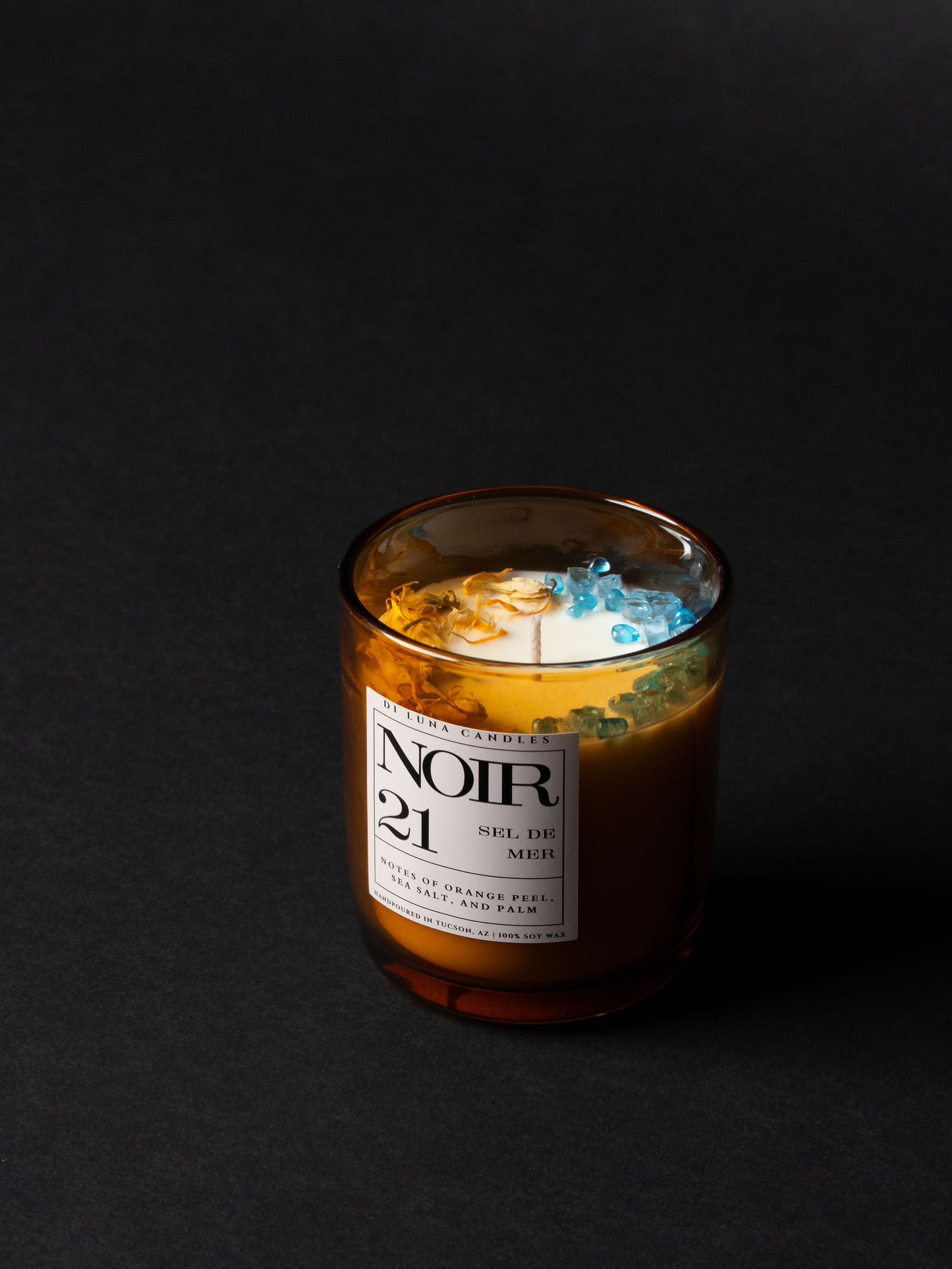10oz Noir 21 Candle