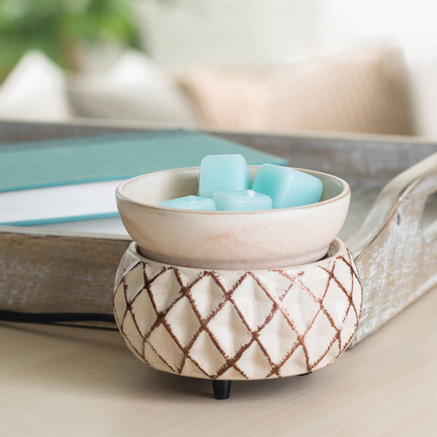 2-in-1 Fragrance Warmer Lattice